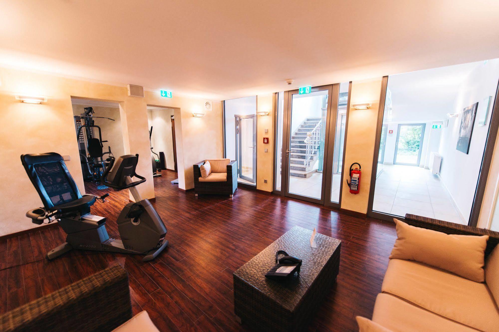 Hotel Kocks Am Muehlenberg Mülheim an der Ruhr Exteriör bild